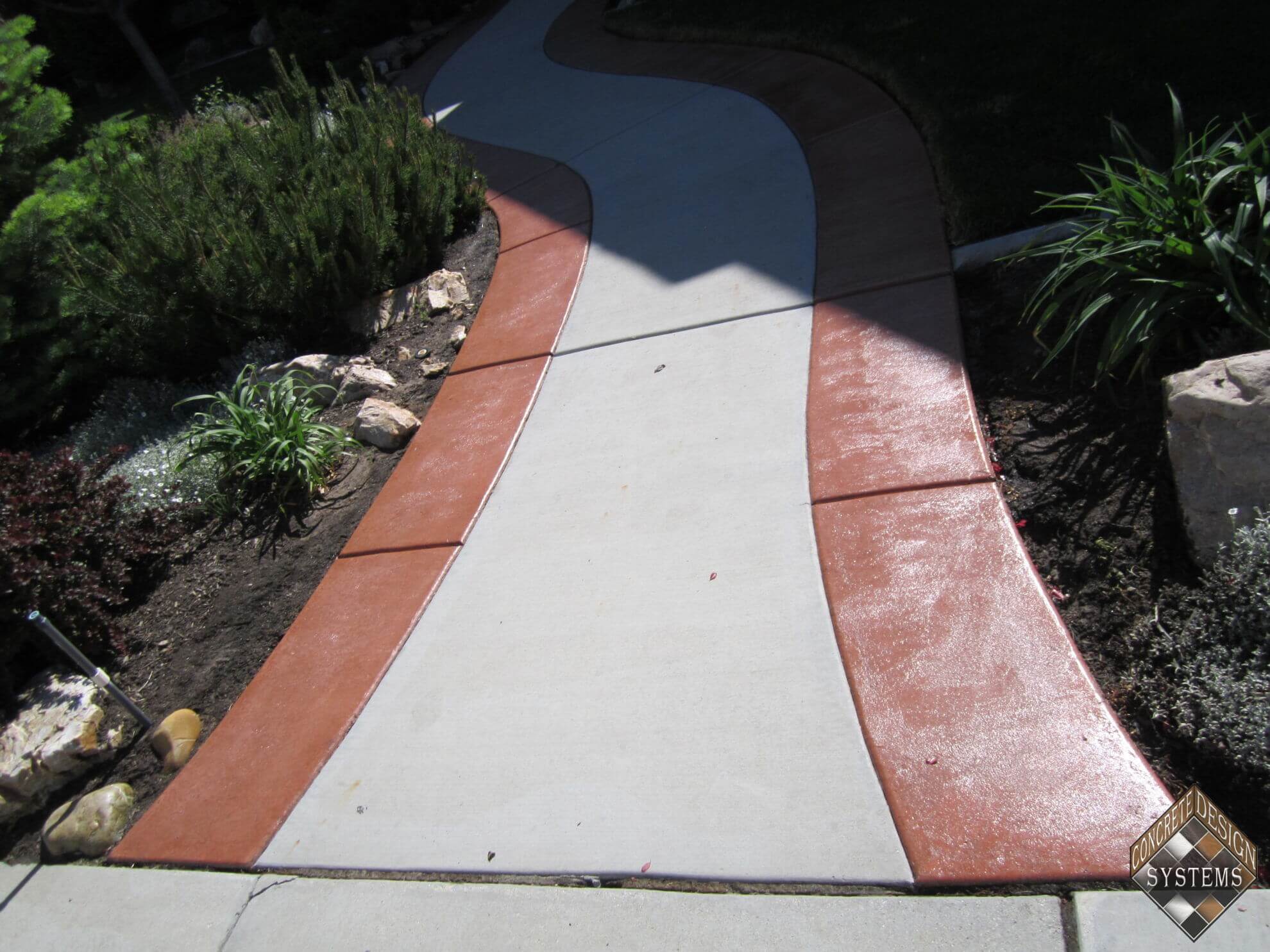 Delta-Fog-Brick-Red-Solid-Color-Stained-Entry-Walk