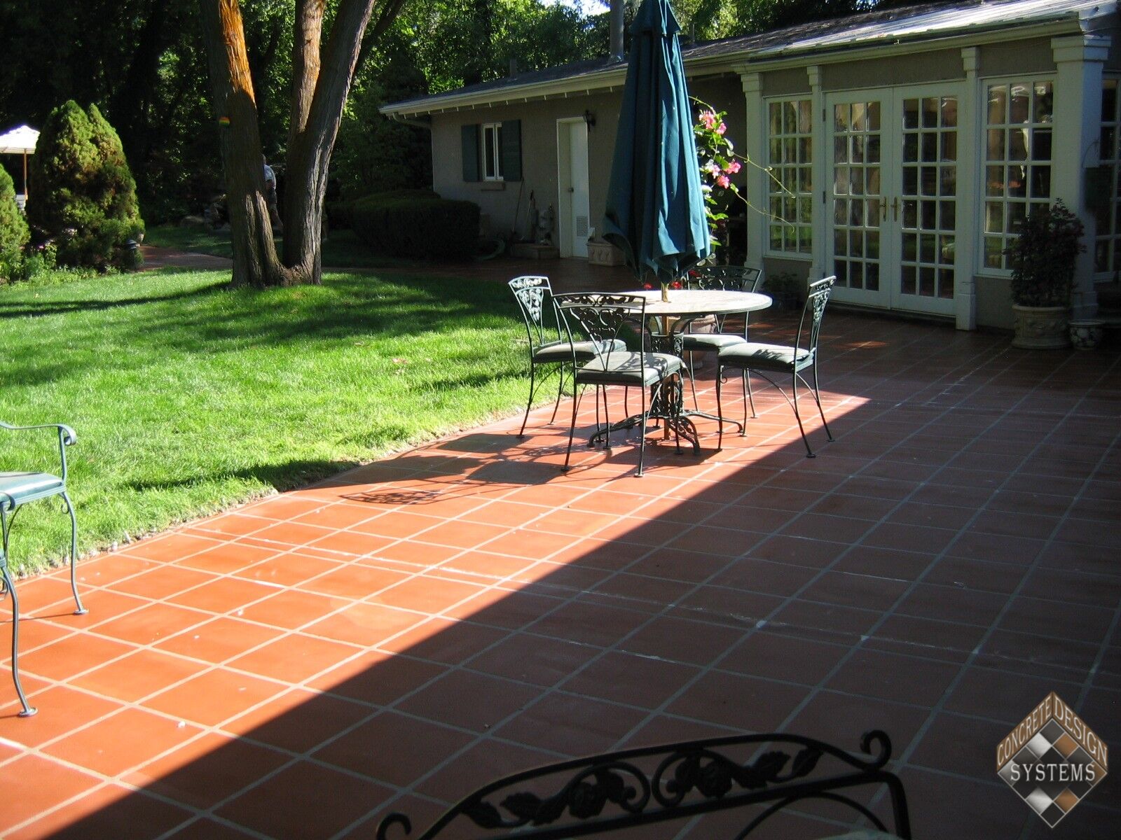 Courtyard Tiled Pattern Overlay