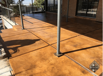 Cherokee-Stained-Concrete-Deck
