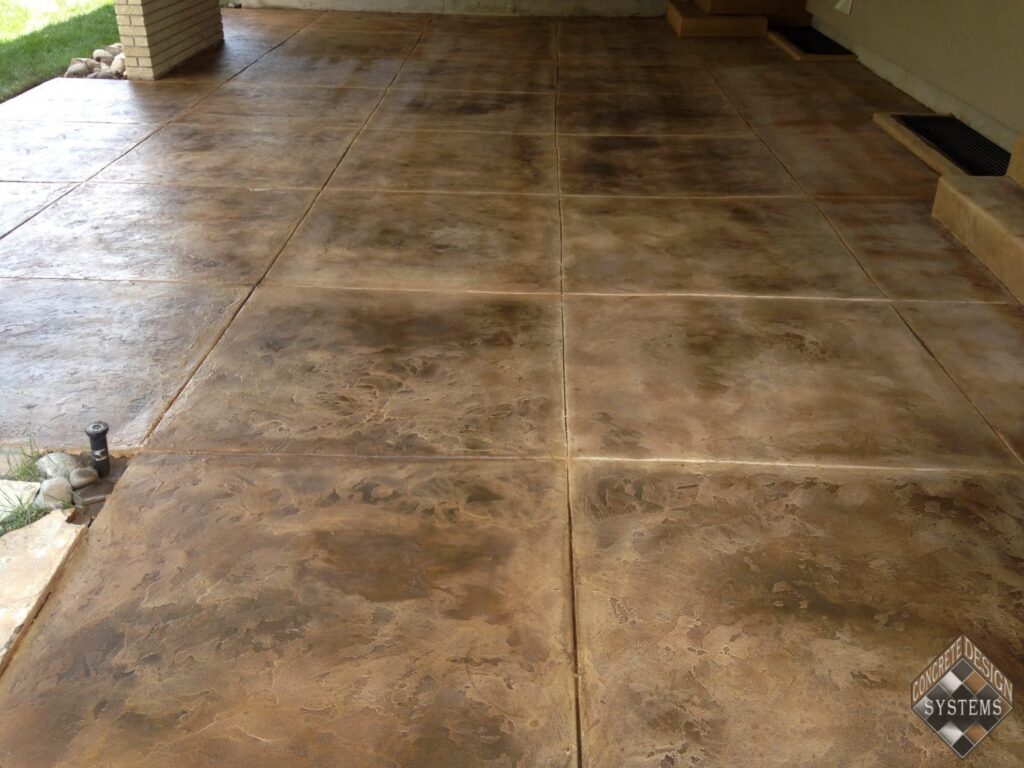 saw-cut-tile-pattern-resurfaced-textured-stained-overlay