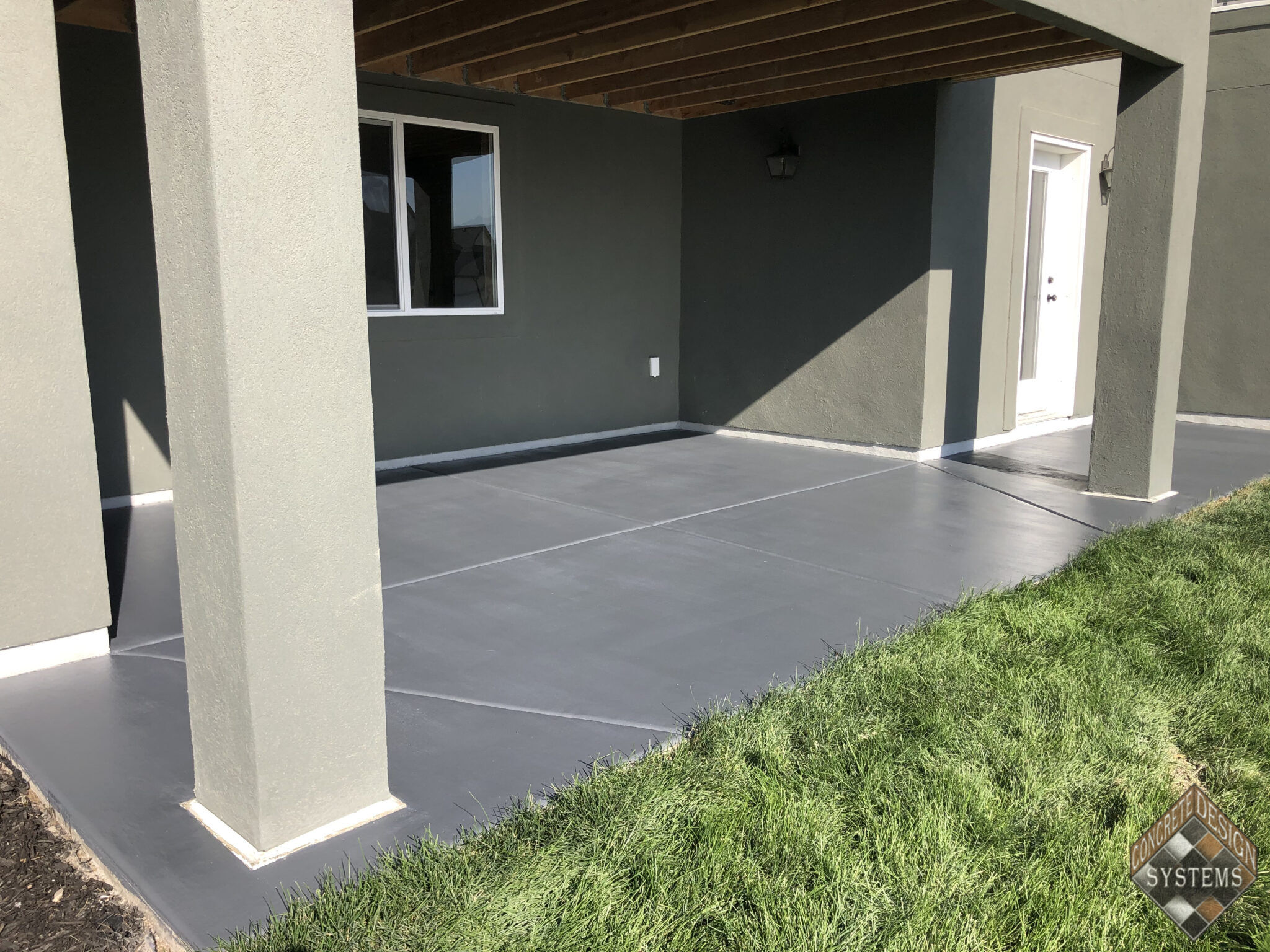 Dark Gray Urethane Solid Color Stain